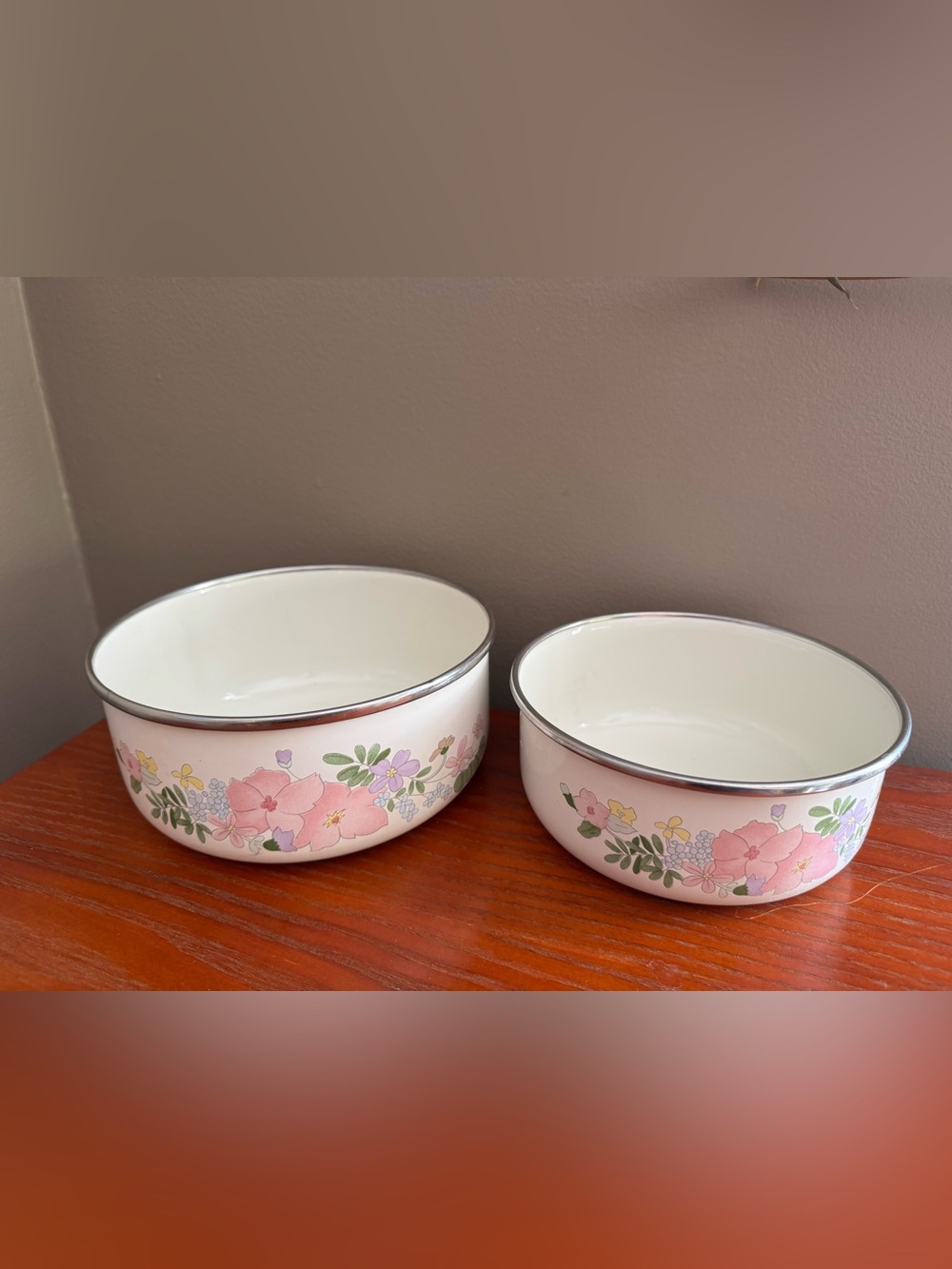 Set of 2 Vintage Kobe Kitchen Pink Flower Enamelware Bowls Japan